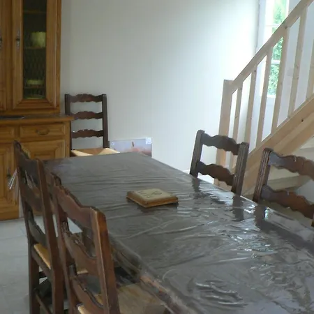 De L'aure Casa de Férias Trevieres
